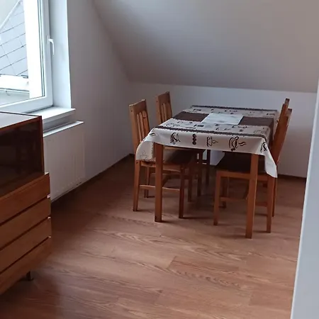 Strazni 17 * Lanškroun